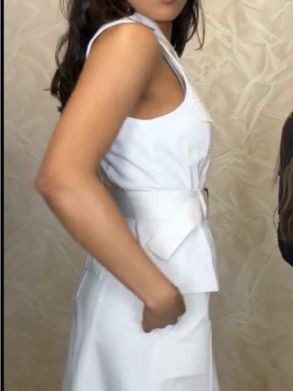 Aleeza Paris Sleeveless White Belted Vest - Picture 2 of 3